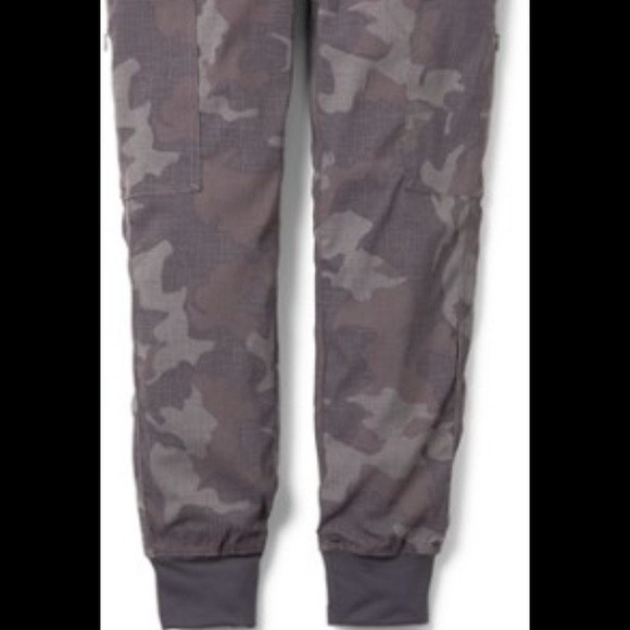 Prana joggers in slate camo - Picture 2 of 9